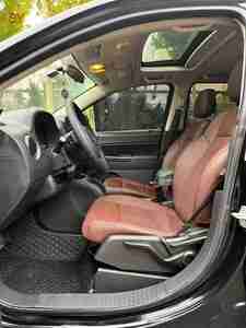 Vente en gros <span class=keywords><strong>2011</strong></span> <span class=keywords><strong>Jeep</strong></span> Compass 4WD 2.4L Siège automatique en cuir haute configuration, toit ouvrant voiture d'occasion - Product Image 4