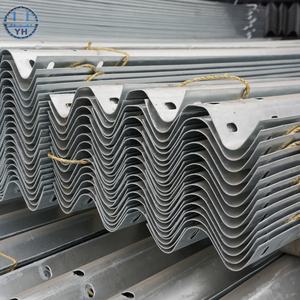 Barriera Stradale in Acciaio Corrugato ad Alto Impatto di Alta Qualità per Autostrade ad Alta Velocità, Resistente, con Certificazione CE - Product Image 2