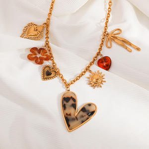 Collar de acero inoxidable con colgante de corazón con estampado de leopardo, chapado en oro de 18k, cadena para clavícula, joyería para fiesta - Product Image 4