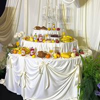 Table à dessert ronde en fer à 3 niveaux avec jupe de table optionnelle, présentoir à gâteaux blanc, pour mariage, anniversaire, banquet, événement, décoration