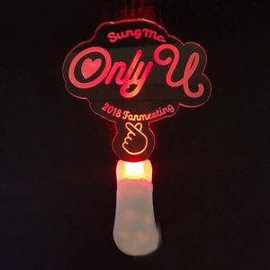 Bâton lumineux LED personnalisé en acrylique pour fête, bâton lumineux clignotant - Product Image 1