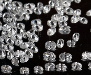 M.K Corporation 12*10mm 5.05 Ct diamant blanc cultivé en laboratoire coupe ovale (EF & VS) diamant en vrac pour bijoux - Product Image 4