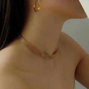 NS1417 <span class=keywords><strong>Collier</strong></span> ras du cou vintage à chevrons en acier inoxydable plaqué or fin <span class=keywords><strong>Collier</strong></span> ras du cou large à mailles épaisses - Product Image 4
