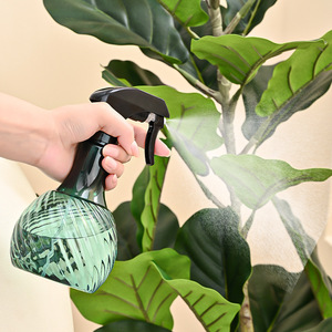 Manual Sprayer 1 Liter Adjustable Nozzle Watering Can For Household Gardening Green Gray - Product Image 4