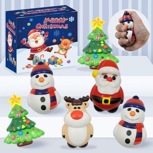 ของเล่นบีบซานต้าหลากสีสัน PU รุ่นใหม่ปี 2024 ของเล่นบีบฟองน้ำรูปตุ๊กตาหิมะ บรรเทาความเครียด ของเล่นยางสำหรับเด็ก - Product Image 1
