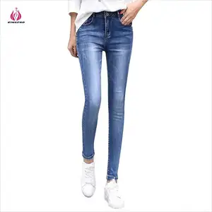 Bester Standard billig blau Übergröße Stoff gute Frauen hohe Taille Jeans Herbst Jeans dünne Hose Frauen Denim Hose für Frauen