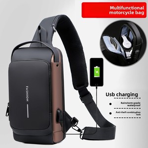 <span class=keywords><strong>Sac</strong></span> <span class=keywords><strong>de</strong></span> moto multifonctionnel antivol en cuir imperméable avec port <span class=keywords><strong>de</strong></span> chargement USB, <span class=keywords><strong>sac</strong></span> à bandoulière sportif - Product Image 1