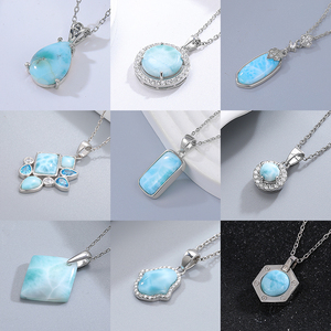 Serene Handiwork Natural Larimar Fine Colgantes & Charms Artesanal Plata de Ley 925 Joyería única y elegante - Product Image 4