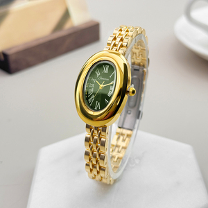 Reloj de Mujer SUNLIFEX con Correa de Acero Ovalada, Estilo Lujoso, Retro Romano, Nuevo y Exquisito Reloj de Mujer Dorado - Product Image 5