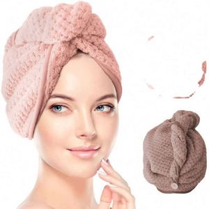 Bonnet de bain en satin personnalisé avec logo, serviette en microfibre enveloppante et boutons pour femme, idéal pour rafraîchir après la douche - Product Image 6