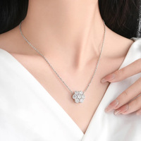 925 argent Moissanite collier Simple mode sept diamant fleur clavicule chaîne collier Bracelet et boucles d'oreilles ensemble bijoux