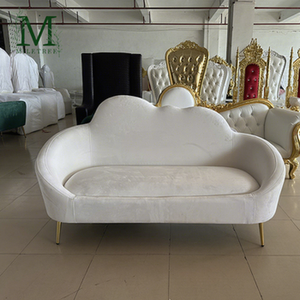 Sofá Nube de Lujo para Decoración del Hogar, Silla para Novios, Sofá de Boda de Terciopelo Blanco - Product Image 1