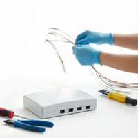 Petite boîte terminale en fibre optique SC à 4 ports en plastique pour utilisation en réseau de bureau FTTX, garantie de 5 ans