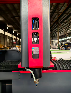 Macchina CNC per Fresatura e Foratura di Profili in Alluminio con Cambio Utensile Automatico da 3000mm per Produzione di Finestre e Porte in PVC - Product Image 4