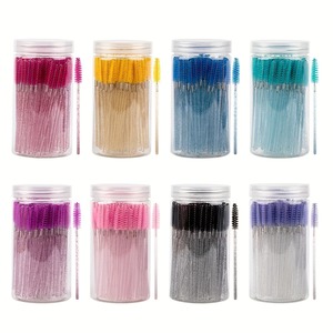 Herramientas Profesionales de Manicura y Maquillaje de Pestañas, Cepillo de Pestañas de Plástico con Mango de Cristal Colorido, 100 Piezas - Product Image 3