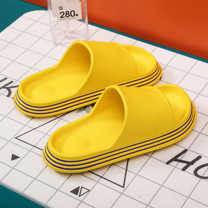 <span class=keywords><strong>Catena</strong></span> cinese di vendita calda dei bambini dell'orsacchiotto della maglia 2021 nuove donne <span class=keywords><strong>con</strong></span> le pantofole svegli dell'animale della peluche della pantofola della pelliccia - Product Image 2