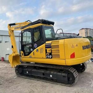 รถขุดขนาดเล็ก Komatsu PC110 มือสอง น้ำหนัก 11 ตัน เครื่องจักรอุตสาหกรรมจากญี่ปุ่น เครื่องยนต์ Cummins ได้รับการรับรองมาตรฐาน CE พร้อมบุ้งกี๋และปั๊มสำหรับงานหนัก - Product Image 1