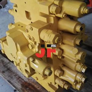 Katup Kontrol Suku Cadang <span class=keywords><strong>Excavator</strong></span> 723-57-12703 723-57-12702 723-57-12701 723-57-12700 - Product Image 3