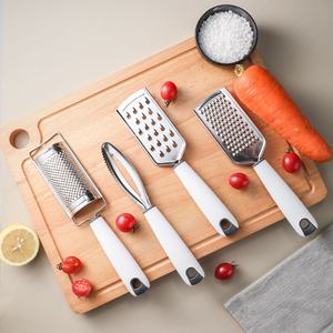 Ustensiles de cuisine Hachoir à <span class=keywords><strong>carottes</strong></span> en acier inoxydable <span class=keywords><strong>pour</strong></span> la maison Hachoir à pommes de terre Outils de cuisine pratiques - Product Image 2