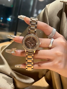 <span class=keywords><strong>Montre</strong></span>-bracelet pour <span class=keywords><strong>femme</strong></span> en acier inoxydable avec cadran numérique en diamant de marque tendance, boîtier de 10 mm, <span class=keywords><strong>aiguille</strong></span> luminescente, bracelet en cuir véritable - Product Image 5