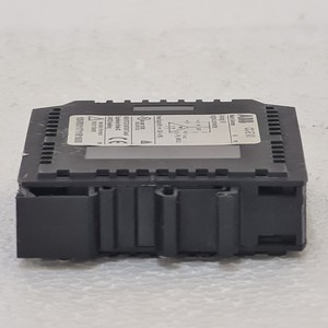 ตัวแปลงสัญญาณอนาล็อก CCE รุ่น 1SVR011711R1600 หมายเลขสั่งซื้อ 1SVR011711R1600 ซีรีส์ CCE ตัวแปลงสัญญาณอนาล็อก PLC - Product Image 5