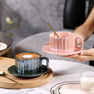 Tazza da caffè e piattino in ceramica in porcellana con Design di moda lucido tazza da caffè tazze da latte - Product Image 1