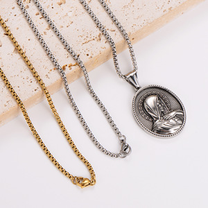 Collier pendentif ovale religieux Vierge Marie en acier inoxydable <span class=keywords><strong>plaqué</strong></span> <span class=keywords><strong>or</strong></span> 18 carats, anti-ternissement, style vintage, vente en gros - Product Image 3