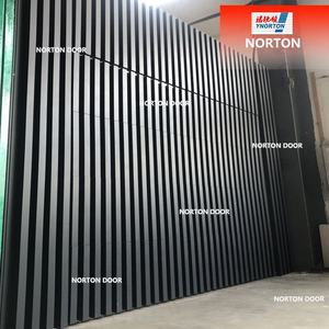 Puerta de Rejilla de Aleación de Aluminio Moderna, Resistente al Viento, Acabado Invisible, Puerta de Garaje para Garaje Residencial - Product Image 3