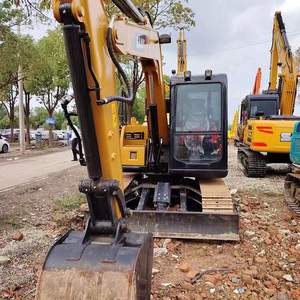 Excavatrice d'occasion chinoise Sany SY75 Mini Excavatrice sur chenilles d'occasion Machine de construction hydraulique Petit excavateur - Product Image 3