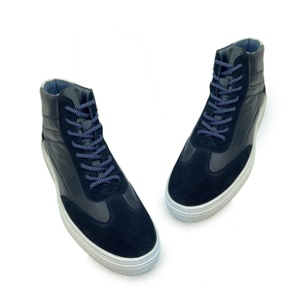 รองเท้าหนังสีดำสำหรับผู้ชาย - Product Image 3