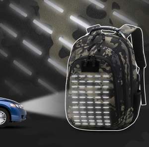 Mochila de Senderismo de Alta Calidad con Diseño de Huevo de Dragón, Sistema Molle Láser, Diseño Reflectante Nocturno y Camuflaje - Product Image 6