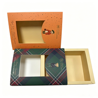 Boîte cadeau de Noël personnalisée pour fenêtre, boîte en papier rouge avec impression dorée pour crème pour les mains, emballage cadeau cosmétique de Noël