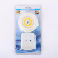 Ultra-Bright 200 Lumen Cob LED Puck Light à piles Tap Push Télécommande Cabinet Light 3pack sans fil pour chambre à coucher