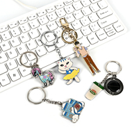 Porte-clés 2D/3D dur en métal émaillé souple avec logo pour lettre souvenir personnalisée en alliage de zinc fer porte-clés personnalisé