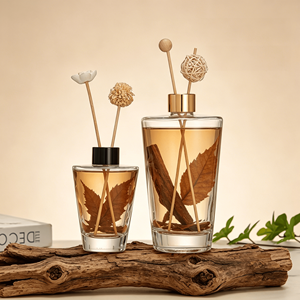 Wholesale Upscale Textured Glass Bottle Inverted Cone Shape <strong>Refillable</strong> <strong>Reed</strong> <strong>Diffuser</strong> with Lid Sticks Classy Home Fragrance Gift - Product Image 2