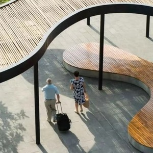 Escultura de Madera Enrollada SENZHAO para Parques Urbanos, Calles Comerciales y Aeropuertos - Product Image 3