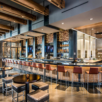 Chaises hautes pivotantes pour restaurants et bars, tabourets de bar modernes et commerciaux