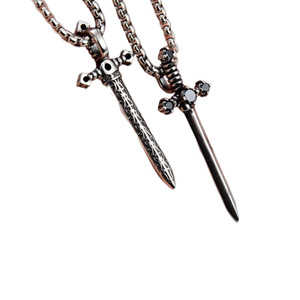 हिफोप स्टेनलेस स्टील डायमंड हार सोने की प्लेटेड तलवार और तितली डिजाइन दैनिक पहनने के लिए - Product Image 5