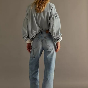 Jean en denim coupe droite taille haute respirant délavé clair avec broderie, coupe classique - Product Image 2