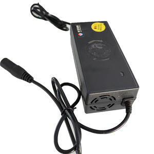 Cargador rápido inteligente de Vietnam para rickshaws eléctricos 24V 36V 48V batería de litio piezas de bicicleta eléctrica - Product Image 3