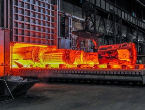 Four <span class=keywords><strong>à</strong></span> foyer <span class=keywords><strong>à</strong></span> chariot hydraulique <span class=keywords><strong>à</strong></span> gaz, direct usine, pour le traitement thermique de grandes bagues forgées, chambre personnalisée - Product Image 2