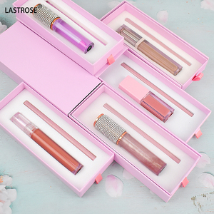 Set de Brillo Labial Vegano de Larga Duración a Prueba de Agua, Marca Privada, Brillo Labial y Delineador de Labios Retráctil, Venta al Por Mayor - Product Image 4