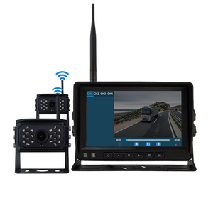 จอแสดงผล IPS ขนาด 7 นิ้วแบบพกพา AHD 1080P กล้องติดรถยนต์ 4CH แบบเลนส์คู่ ชุดกล้องมองหลังไร้สายสำหรับรถพ่วง - Product Image 1