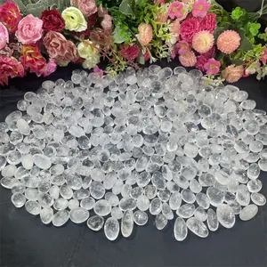 Puces de cristal de guérison naturelle de haute qualité pierre de Quartz clair pour la décoration intérieure
