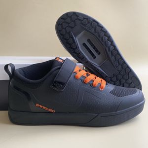 Chaussures de velo Descente à Vélo Chaussures Zapatillas <span class=keywords><strong>Vtt</strong></span> Chaussures Plat Pédale <span class=keywords><strong>Vtt</strong></span> <span class=keywords><strong>Vtt</strong></span> <span class=keywords><strong>chaussure</strong></span> de cyclisme - Product Image 1