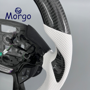 Volant personnalisé en fibre de carbone pour <span class=keywords><strong>Ford</strong></span> Kuga Mk3 Mk2 Focus <span class=keywords><strong>Fiesta</strong></span> Mk7 Everest Mondeo Mk5 <span class=keywords><strong>RS</strong></span> Ranger Mustang - Product Image 5