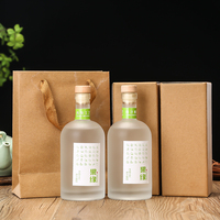 Grosir botol kaca minuman keras bening 100ml 200ml 375ml 500ml 750 ml roh unik Vodka dengan tutup gabus atau baut