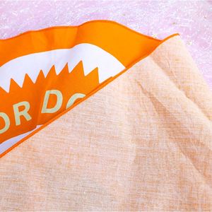 Bandana carré de luxe personnalisé pour animaux de compagnie, imprimé floral, à carreaux, uni, mignon, pour l'été, pour chiens - Product Image 2