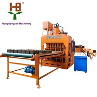 Machine de moulage de briques creuses en argile hydraulique entièrement automatique avec moteur, engrenages et pression hydraulique