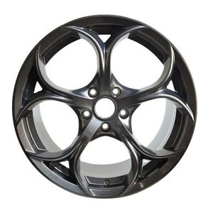 Cerchi in Alluminio a Cinque Razze 15-20 Pollici OEM Personalizzati per Alfa <span class=keywords><strong>Romeo</strong></span> 5x108 PCD Ruote per Auto Passeggeri Fusione a Bassa Pressione - Product Image 1